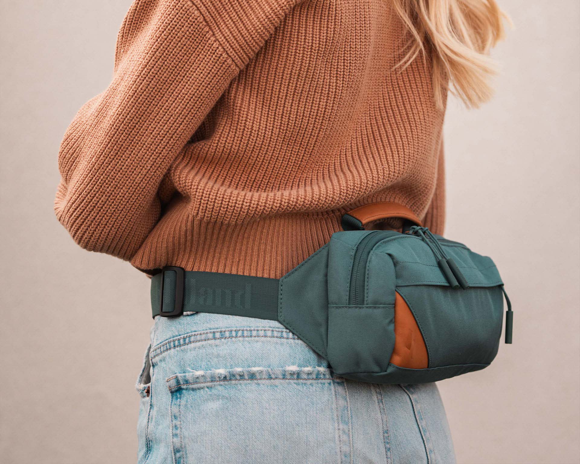 Holdland Belt Bag (1.95L)