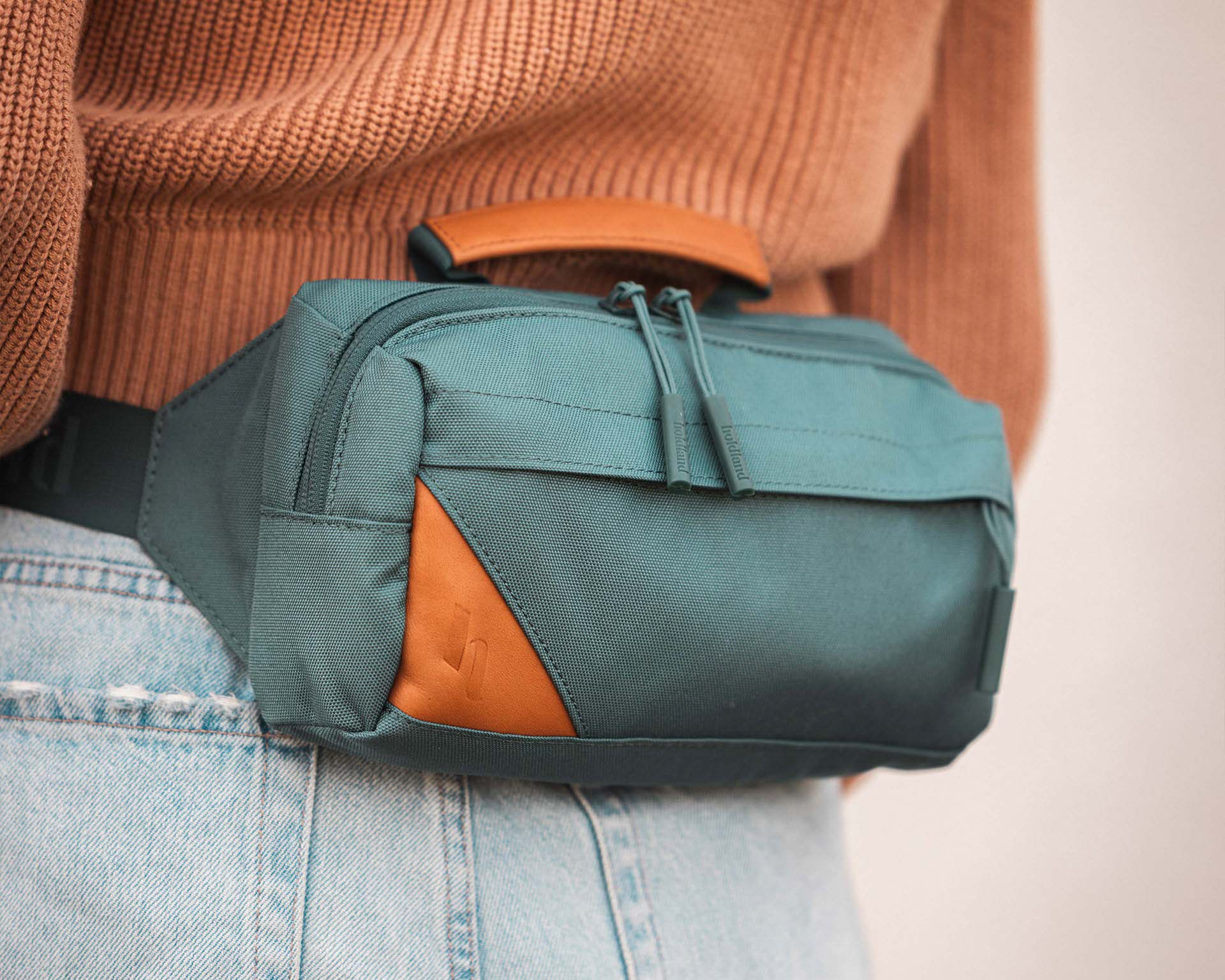 Holdland Belt Bag (1.95L)